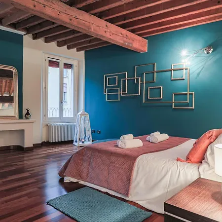 Ab Plus - Via Mazzini 8 Trento E Trieste